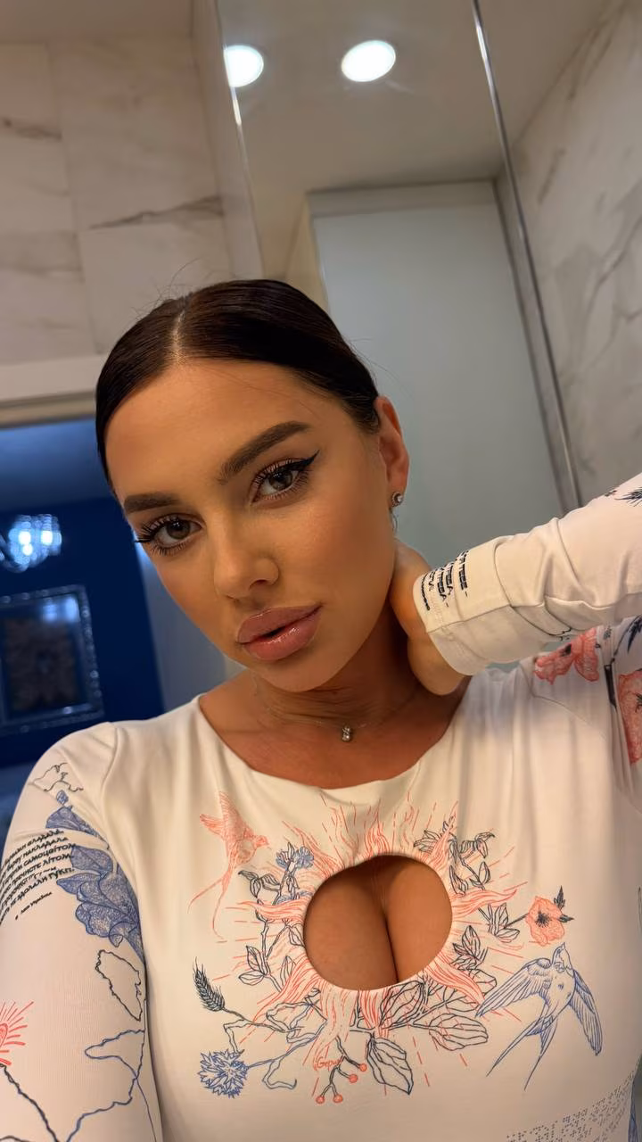 Alina 35 Odesa Ukraine Prête à créer une histoire de couple magnifique