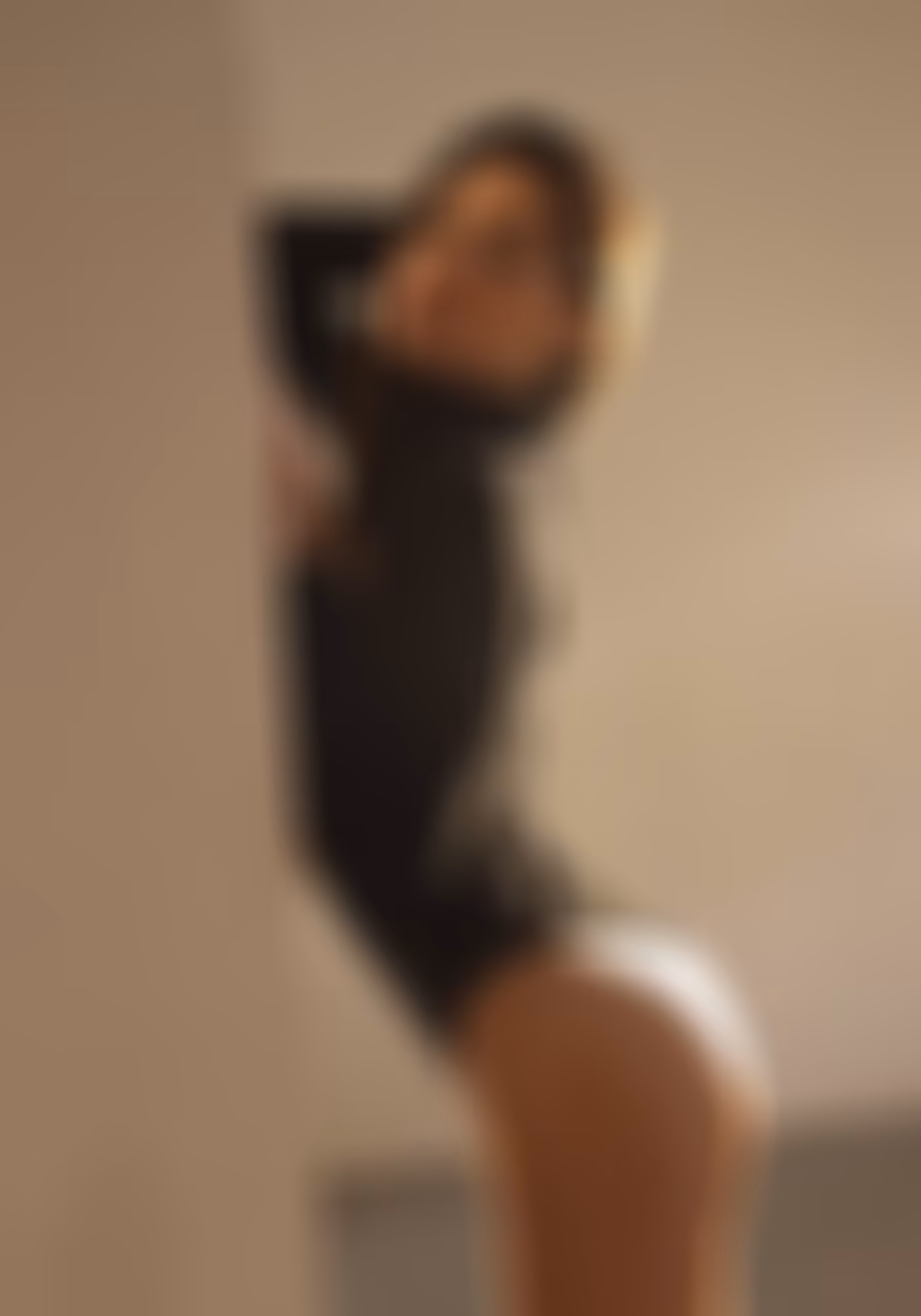 Olena 23 Kryvyi Rih Ukraine Prête à m investir dans une belle relation de couple