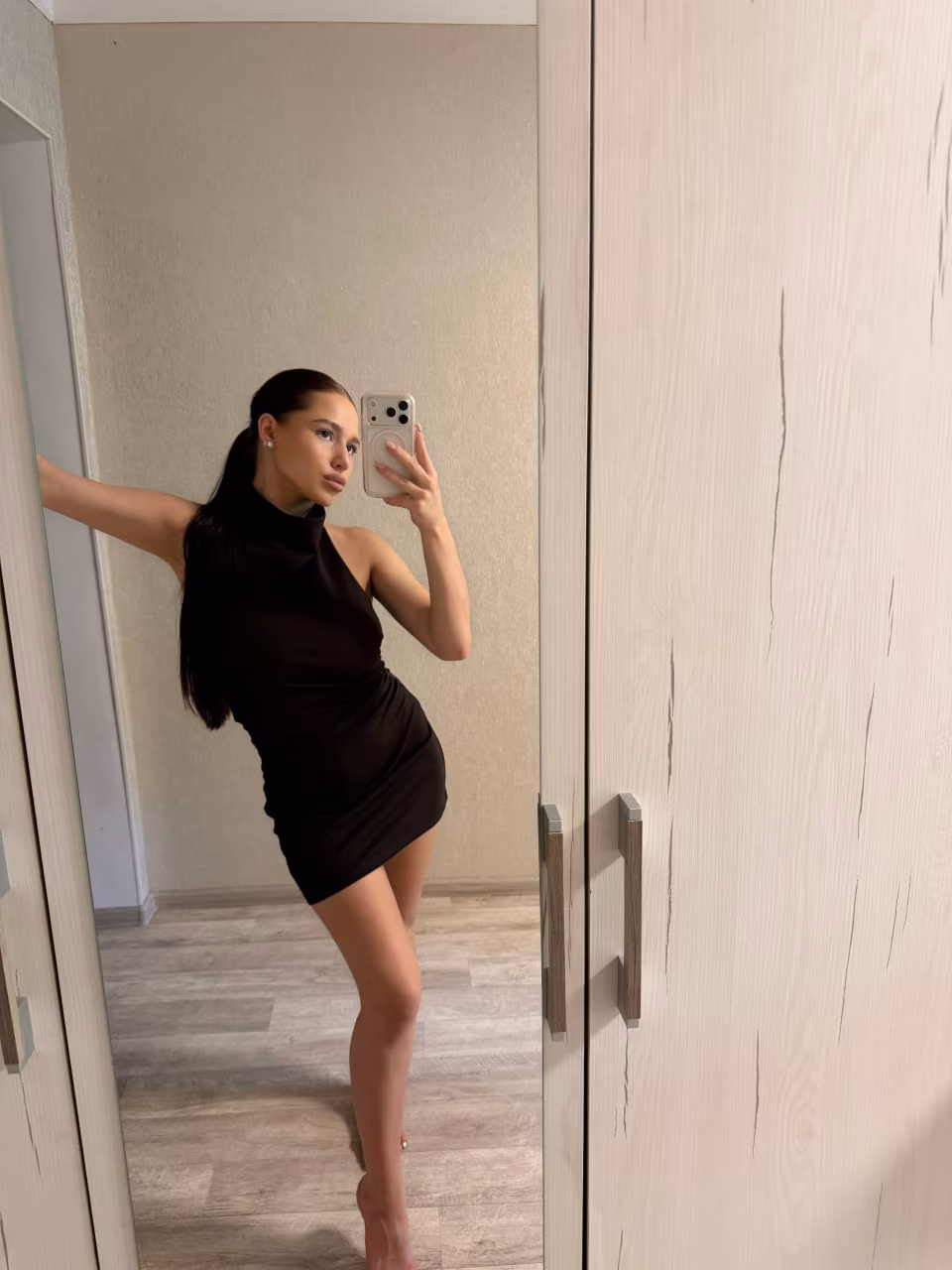 Olena 23 Kryvyi Rih Ukraine Prête à m investir dans une belle relation de couple