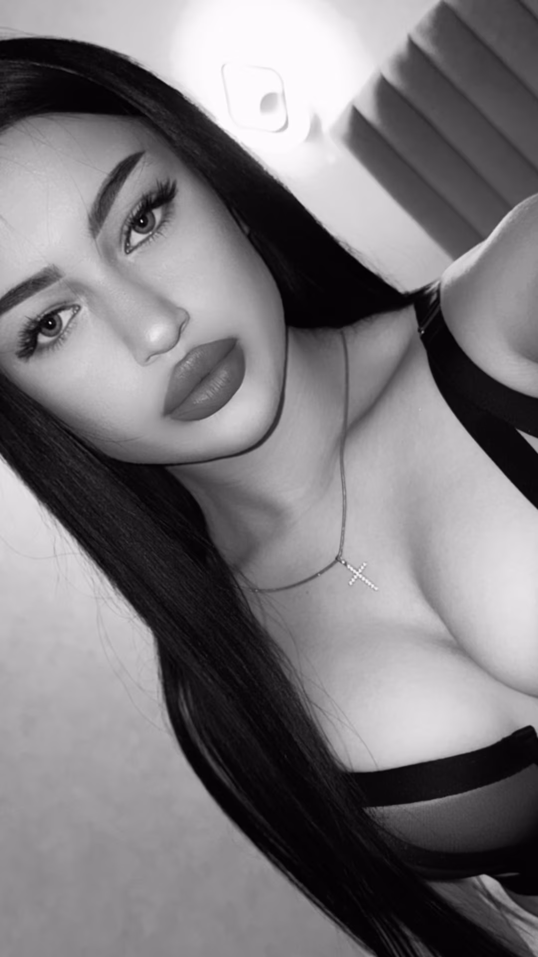 Valeriia 18 Vinnytsia Ukraine Prête à m investir pleinement dans mon couple