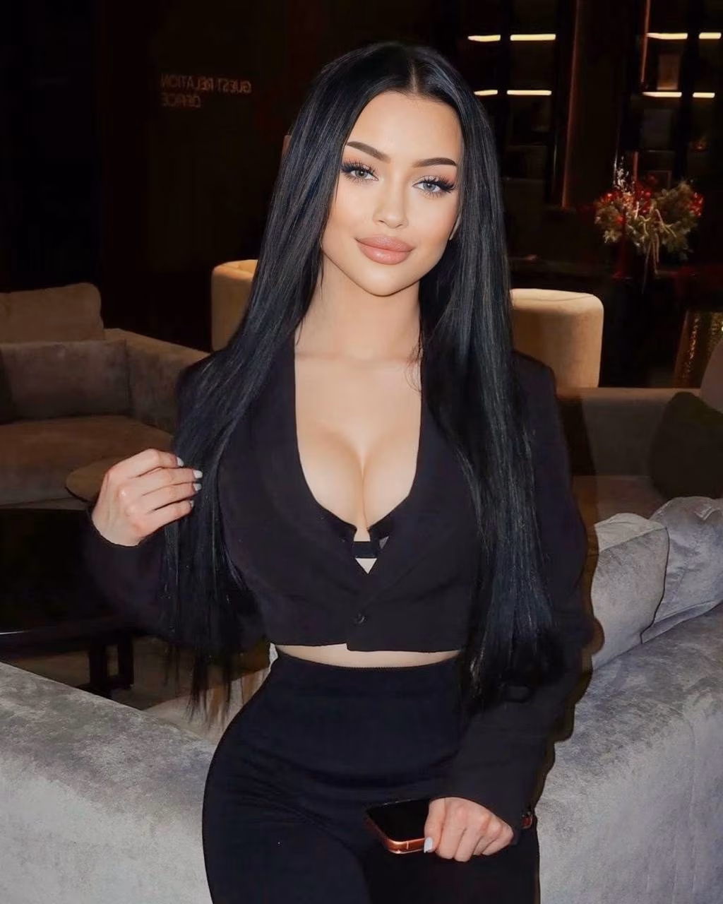 Valeriia 18 Vinnytsia Ukraine Prête à m investir pleinement dans mon couple