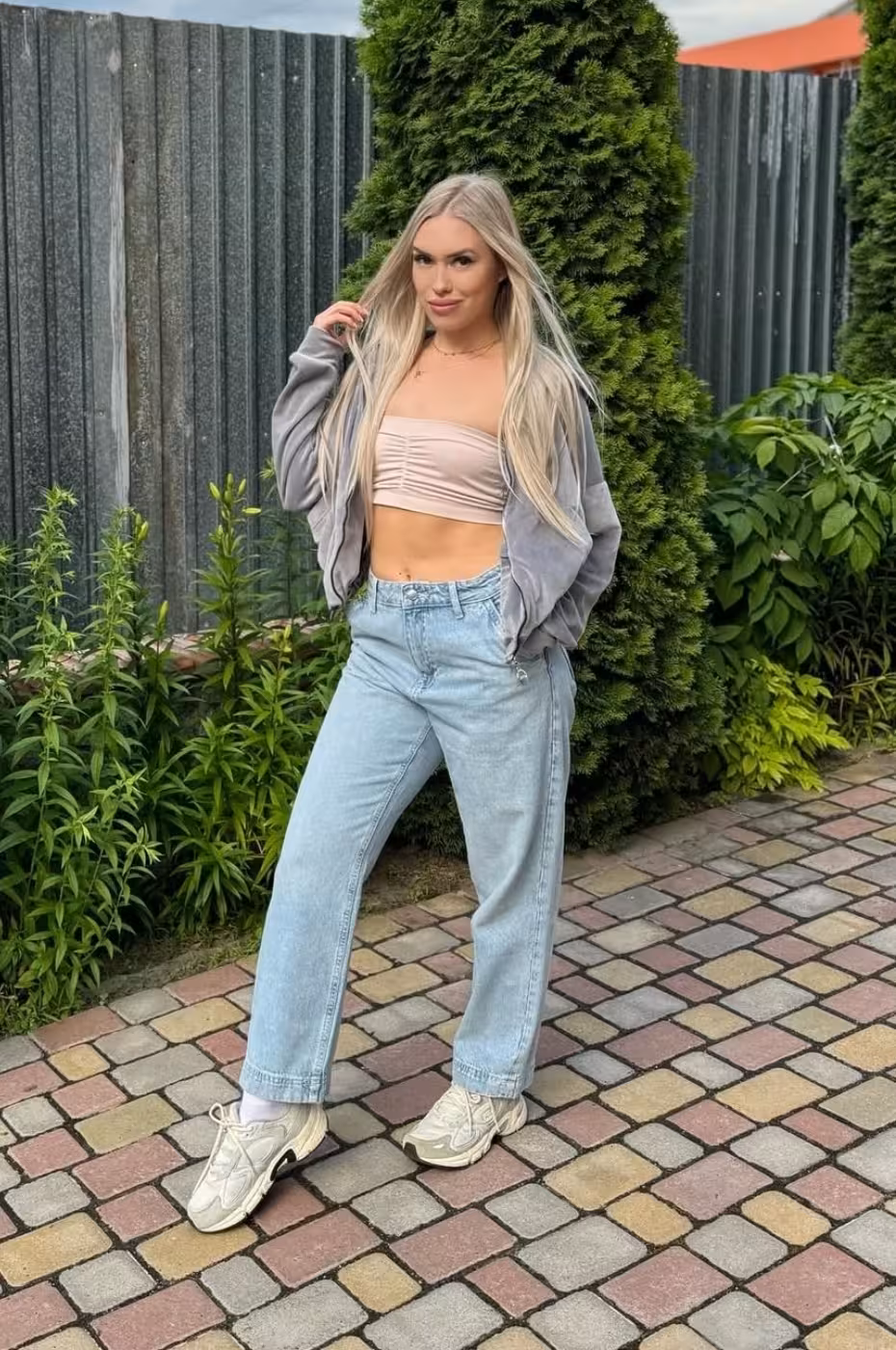 Zhenia older ukraine brides